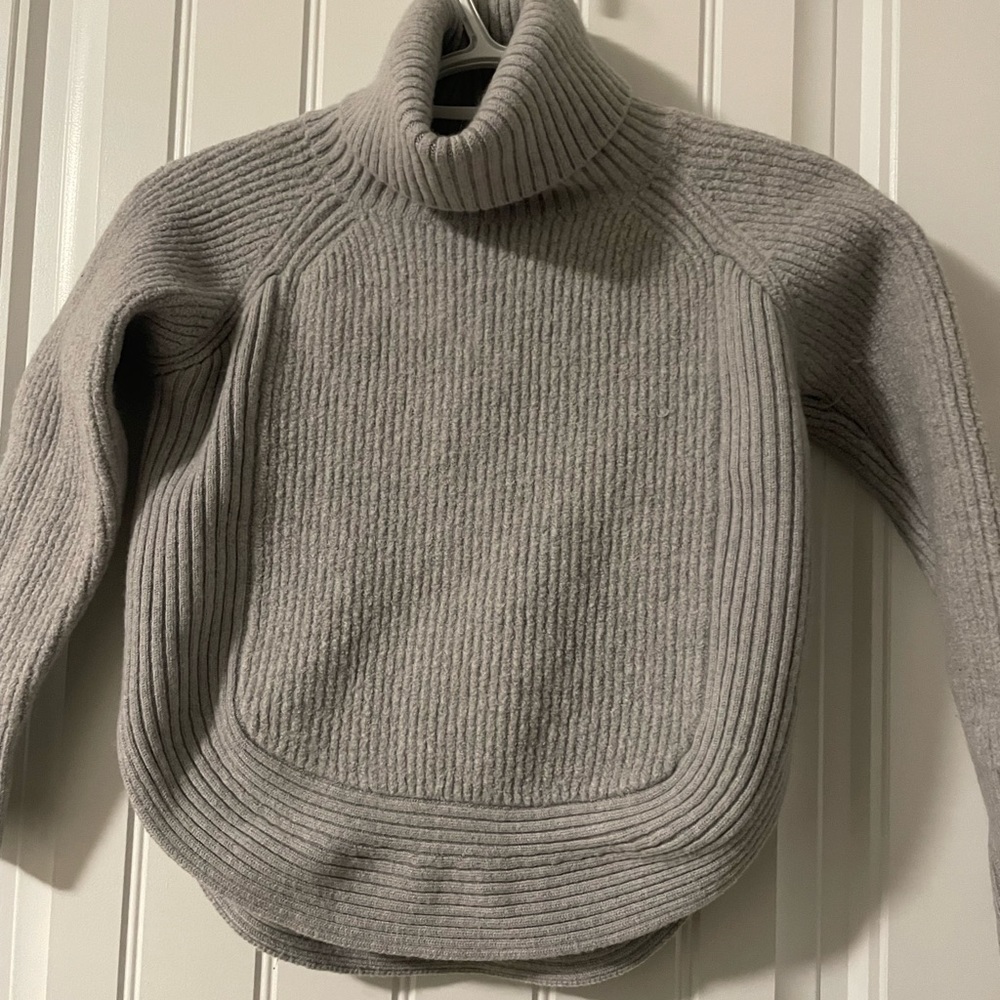 Wilfred free wool sweater